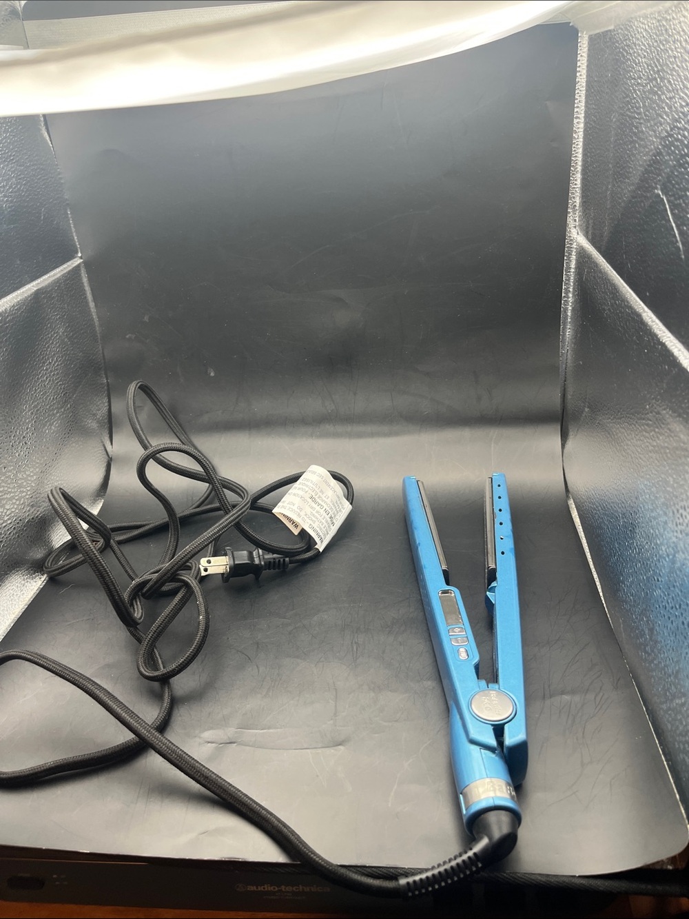 Babyliss PRO Nano Titanium Flat Iron / Hair Straightener - Picture 9 of 9